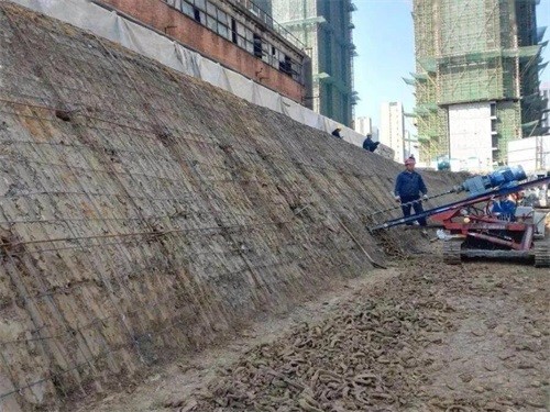 北镇建筑边坡支护